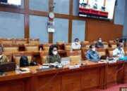 Rekor UNP Ikuti RDP Bersama Komisi X Tentang GTK