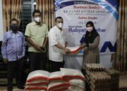 Keluarga Besar Rakyat Sumbar Berbagi dengan Anak Panti