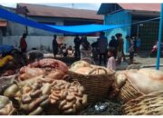 INDONESIA MERDEKA, IR: Semua Orang Serentak Makan Daging