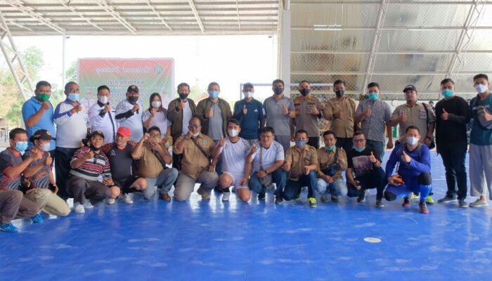 Kapolda Riau Buka Turnamen Futsal IWO Riau Cup