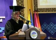 UNP Kembali Kukuhkan Tiga Guru Besar