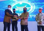 Leonardy Jadi Tokoh Inspiratif di Anugerah KPID Sumbar