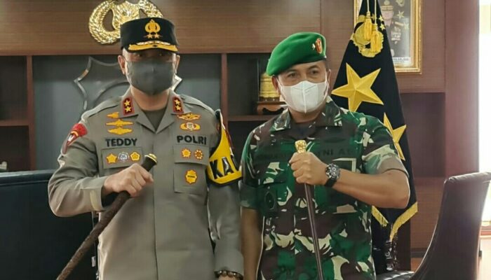 Danrem 032 Wrb Brigjen TNI Purmanto Kunjungi Polda Sumbar