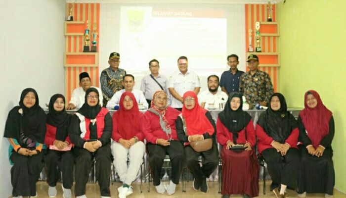 Warga Koto Aur Malintang Minta Leonardy Fasilitasi Bukit Batu Bulek