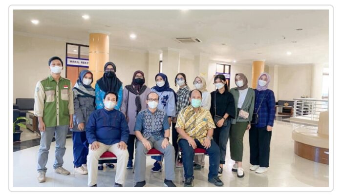 Mahasiswa UNP Ikuti Virtual Exchange Program di CGU