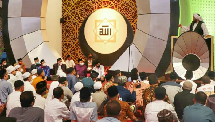 Ustad Derry Sulaiman Ajak ASN Sumbar Ingat Akhirat