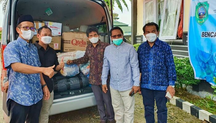 Sivitas Akademika UNP Peduli Korban Gempa Pasaman