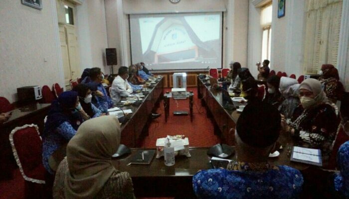 Asobsi Hadirkan Lembaga Pengelolaan Sampah di Nagari