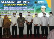 Wakil Menteri Agama Lantik IPHI Sumbar