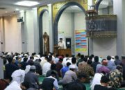 Safari Ramadhan, Gubernur Sumbar Beri Tausiyah di Masjid Al-Azhar UNP