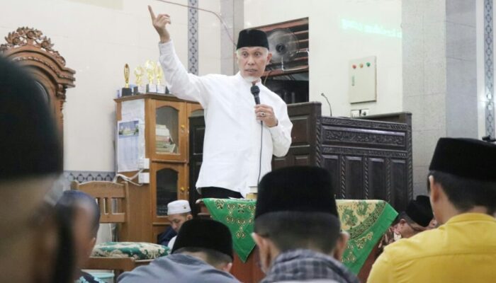 Singkarak Tercemar, Gubernur Sumbar Larang Warga Buang Sampah ke Sungai