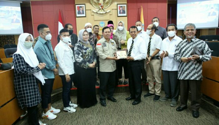 Kunker ke UNP Anggota DPD-DPR RI Diskusikan Program UMKM