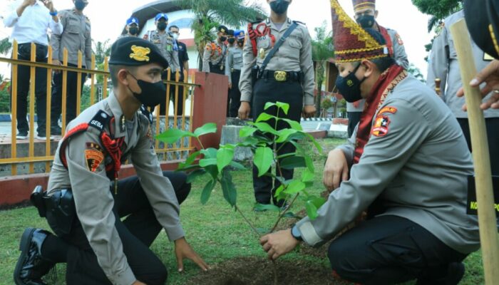 Kalemdiklat Polri Kunjungi Polda Sumbar, Ternyata Ini Giatnya