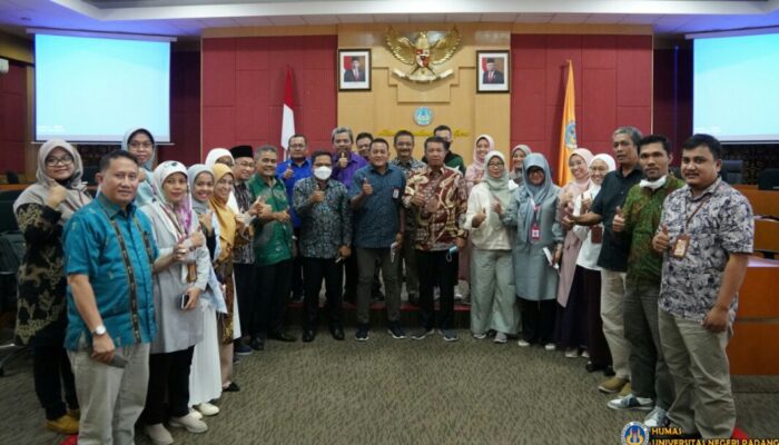 Tim Inspektorat Kemendikbud Ristek Lakukan Monev ke- UNP