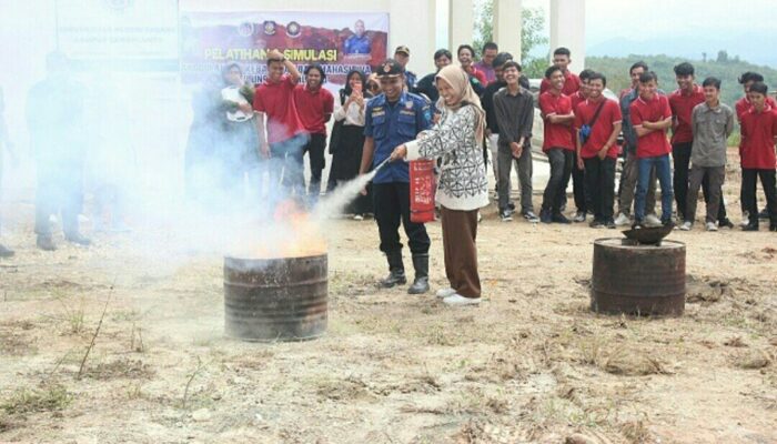 PSDKU UNP Sawahlunto Gelar Pelatihan dan Simulasi Damkar