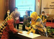 Mahfud Keynoete, Tanti Endang Lestari Teken Deklarasi Jogja