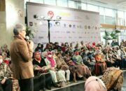 Desainer Ternama Ramaikan Fashion Show “Solok Bersolek”
