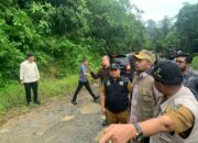 Wagub Audy Tinjau Proses Pengerjaan Jalan di Pasaman