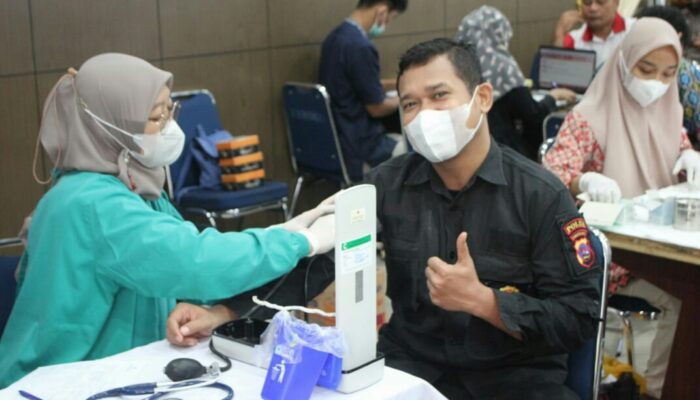 Bidhumas Polda Sumbar gelar Bakti Kesehatan Donor Darah