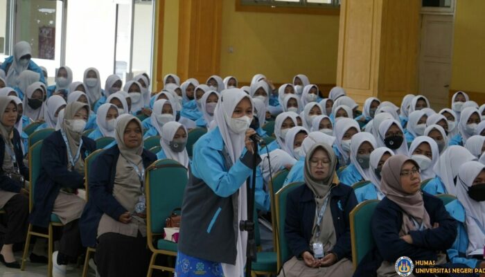 Madrasah Aliyah Al Hasanah dan SMA IT Al Hasanah Bengkulu Kunjungi UNP