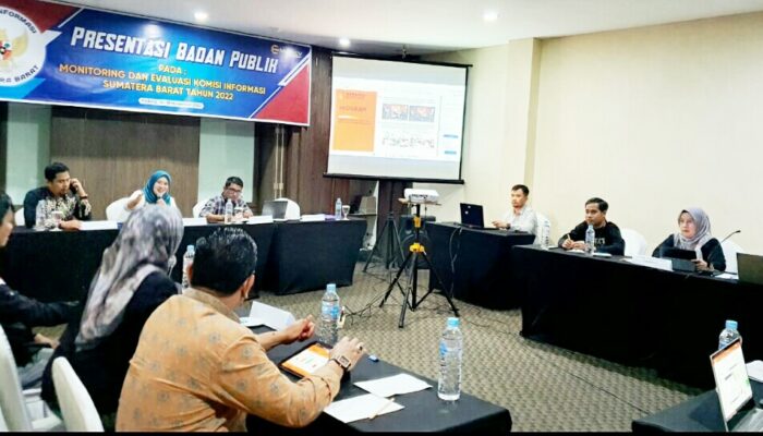 KI Sumbar Gelar Presentasi Monev Badan Publik Bersama Bawaslu, BPS, LLPTW X