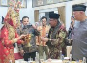 Gubernur Sambut 120 Perantau Sydney “Pulang Basamo” ke Sumbar