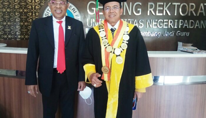 Wisuda ke -129 Hari Ke-dua UNP Hadirkan Ketua KKI