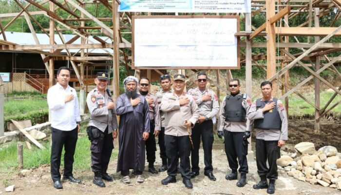 Peduli, Kapolres Agam Salurkan Bantuan ke Pondok Pesantren