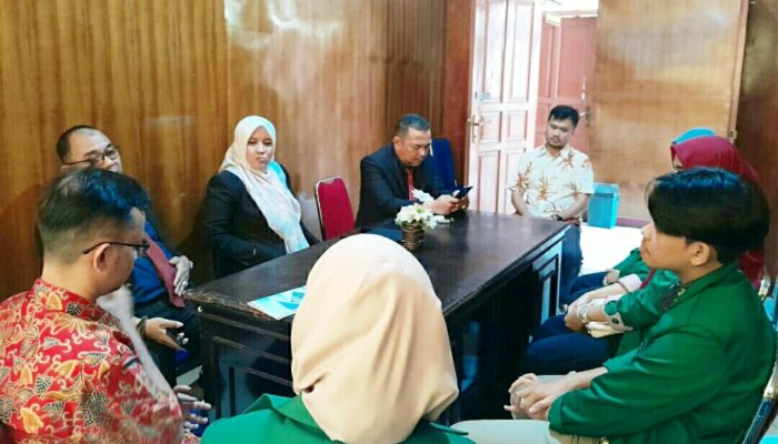 Komisi Informasi Support Program MBKM FISIP UNAND