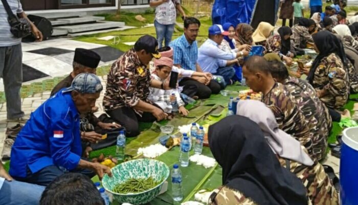 Sambut Puasa, Ginno Irwan Ajak Mak mak Padang Hidupkan Tradisi Malamang