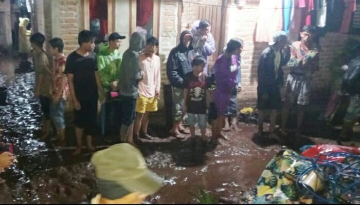 Hujan Intensitas Tinggi Akibatkan Bencana 8 Kecamatan di Agam