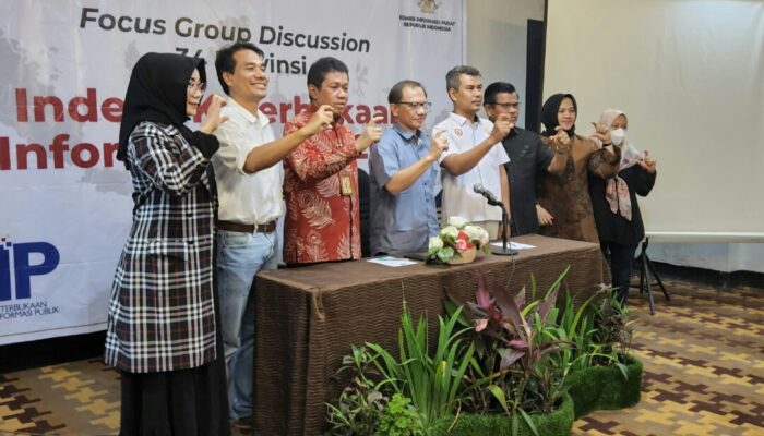 KI Pusat, KI Sumbar & Informan Ahli FGD Susun IKIP 2023