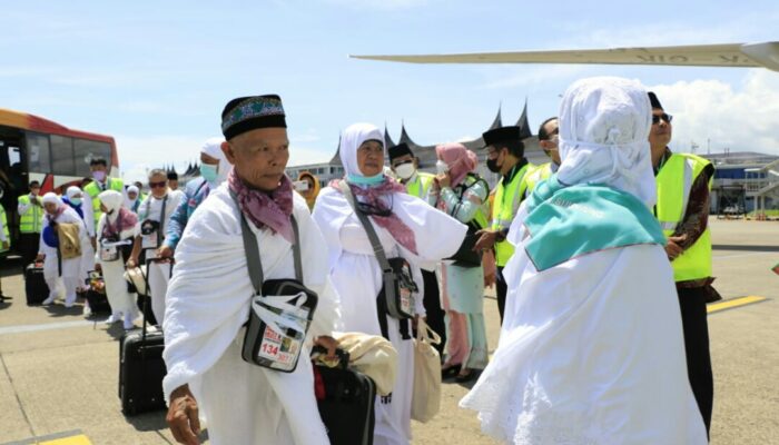 1.793 Calon Jemaah Haji Sumbar Sudah Melakukan Pembayaran Bipih
