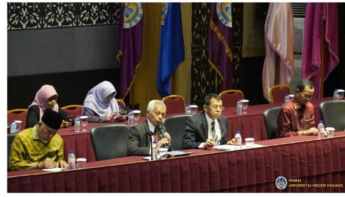 Pertama UNP Gelar Sidang Terbuka MWA