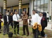 Anggota VI BPK Dr, Pius Bedah Buku ‘ALDERA’ DI UNP