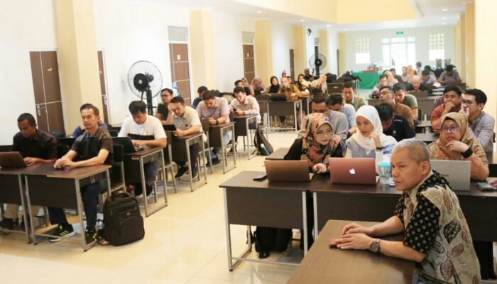 BPMI UNP Fasilitasi Penyusunan SER FIBAA di Kampus Painan