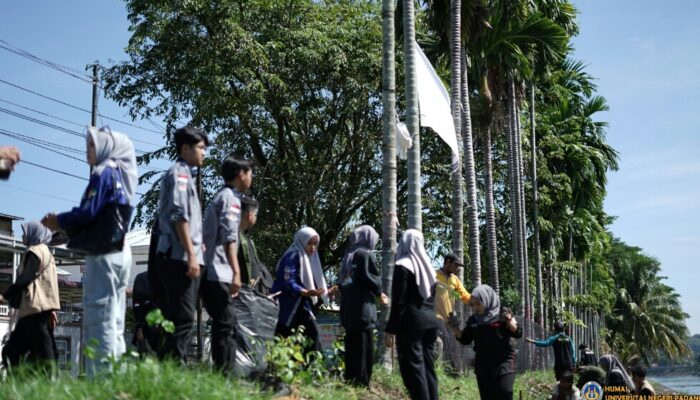 Masyarakat & Ormawa UNP Bersinergi Merawat Sungai