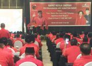 Hasto Kristiyanto Hadiri Rakerda PDIP Sumbar, Alex Bakar Semangat Kader