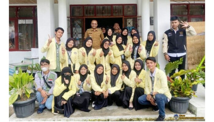 Mahasiswa Biologi UNP Kembangkan Inovasi Toga Berbasis Barcode