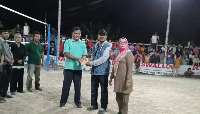 Ono Niha Tanjung Basung Buktikan Kesatuan lewat Volly Ball