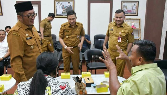 Pemko Tawarkan Solusi Pasar Kuliner Pantai Padang
