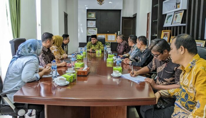 Bupati Padang Pariaman Beberkan Inovasi KIP Pada KI Sumbar