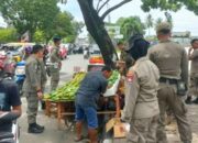 Satpol-PP Padang Terus Ingatkan Pedagang di Trotoar