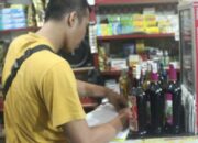 Razia Satpol PP Padang Amankan Puluhan Minol