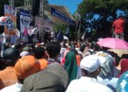 Pecah, Pendukung Anies Penuhi Kawasan GOR Agussalim Padang