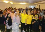 Ketua Partai Golkar Kota Padang Kampanye Di Rimbo Kaluang