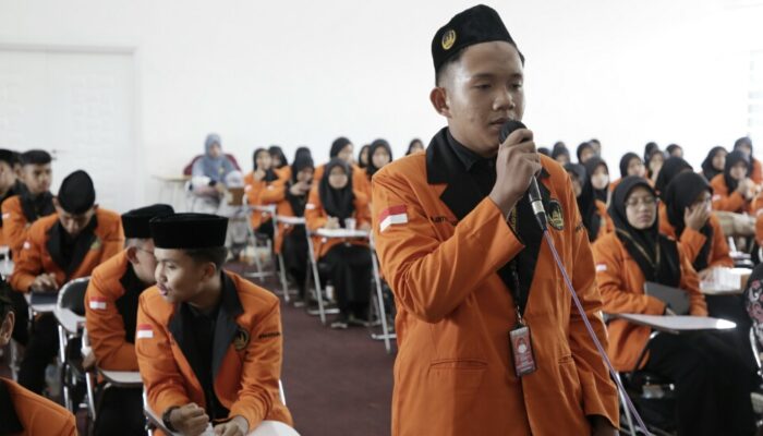 MAS Batu Tebal dan Al-Azhar Asy Syarif Sumut Kunjungi UNP