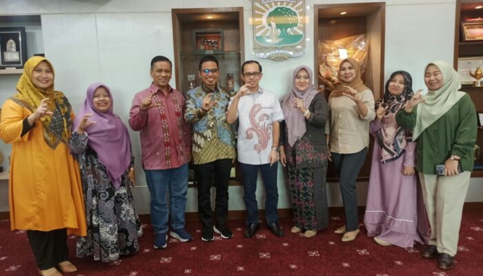 Unand Lanjutkan Sinergi Bersama KI Sumbar