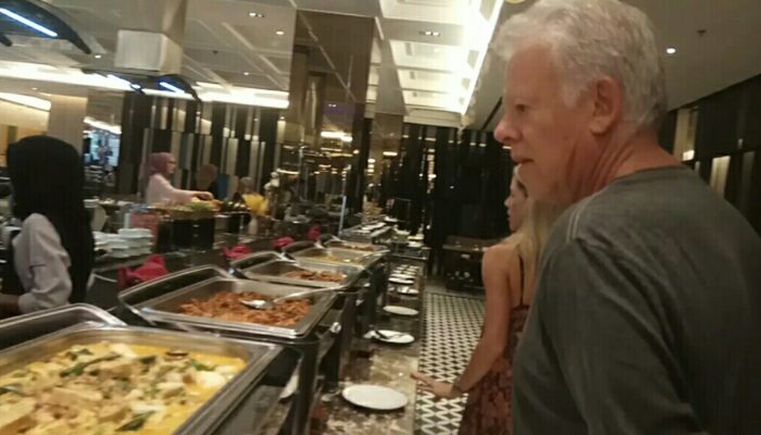 ‘Moon Light Marocco’ 101 Menu Tersedia di ZHM Hotel Padang