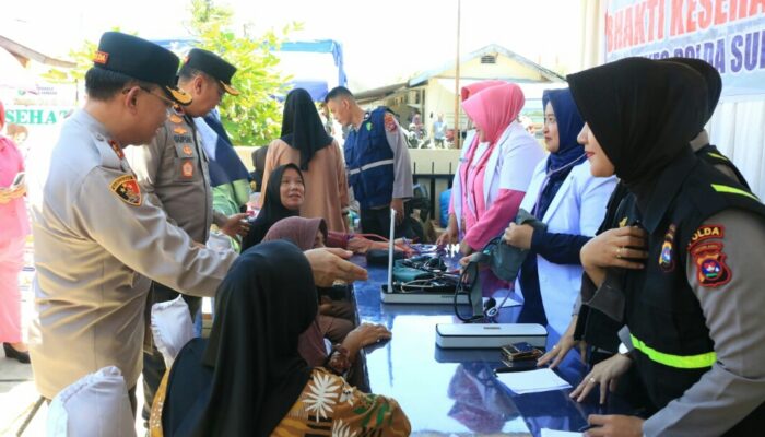 Kapolda Cek Dapur dan Pos Kesehatan di Pessel